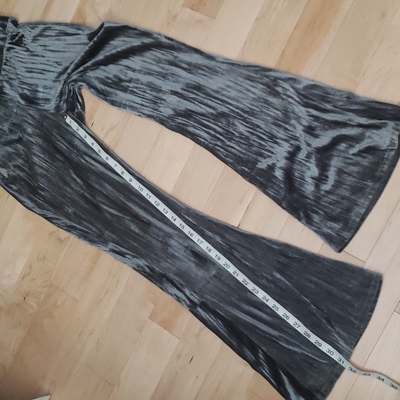 Urban Outfitters Alura Velvet Flare Pant Olive Green Grey High Waist Stretch - Picture 16 of 16
